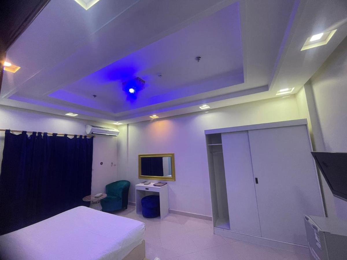 Golden Quba 1 Aparthotel Riyadh Bagian luar foto