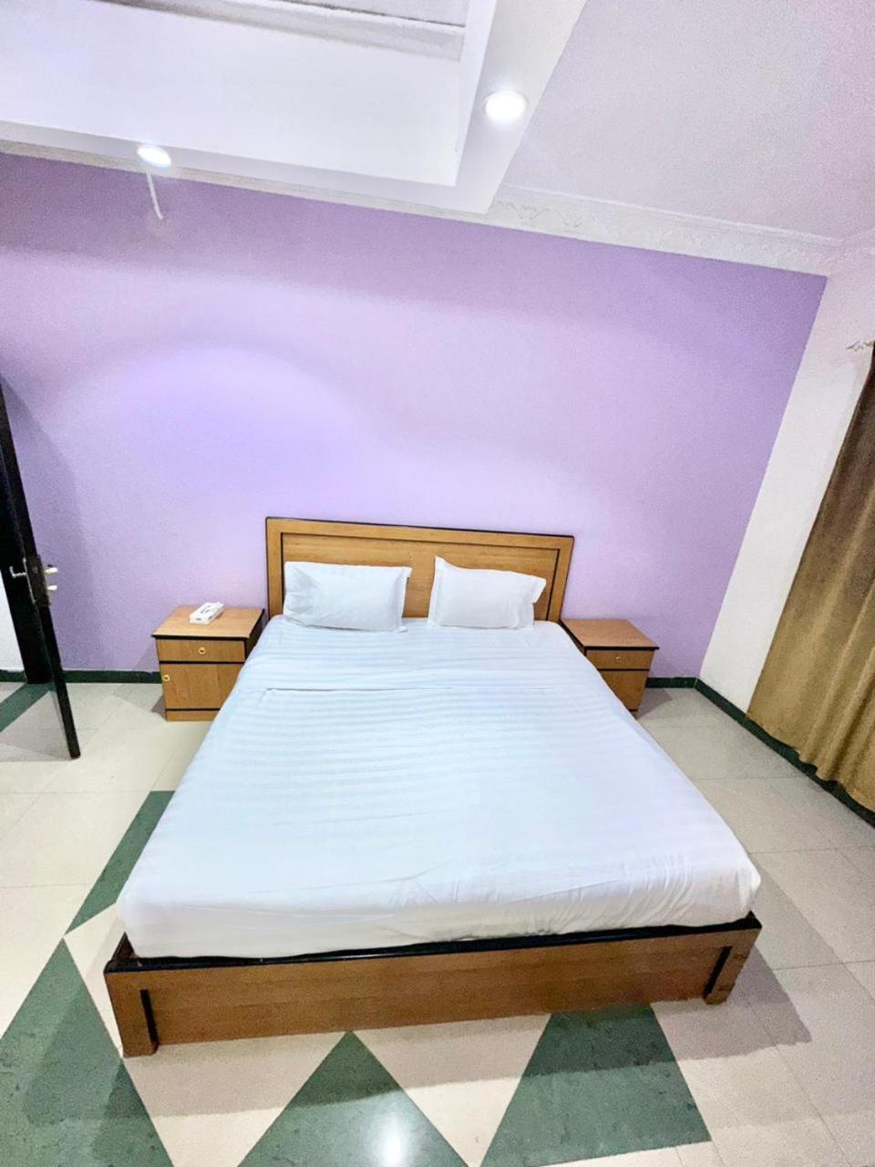 Golden Quba 1 Aparthotel Riyadh Bagian luar foto