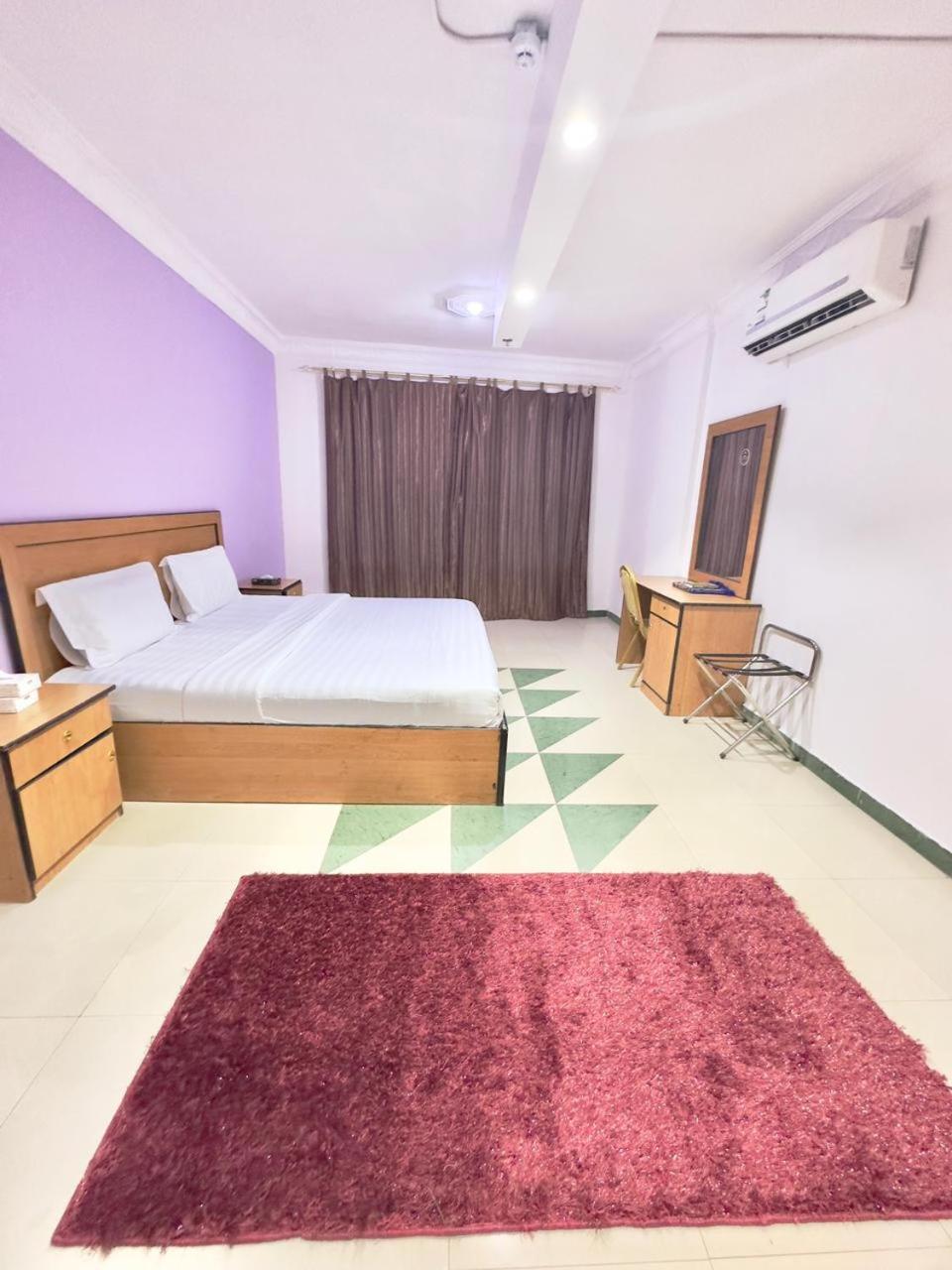 Golden Quba 1 Aparthotel Riyadh Bagian luar foto