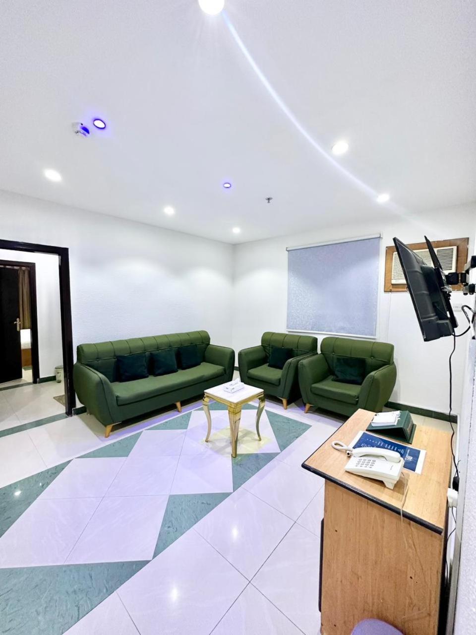 Golden Quba 1 Aparthotel Riyadh Bagian luar foto