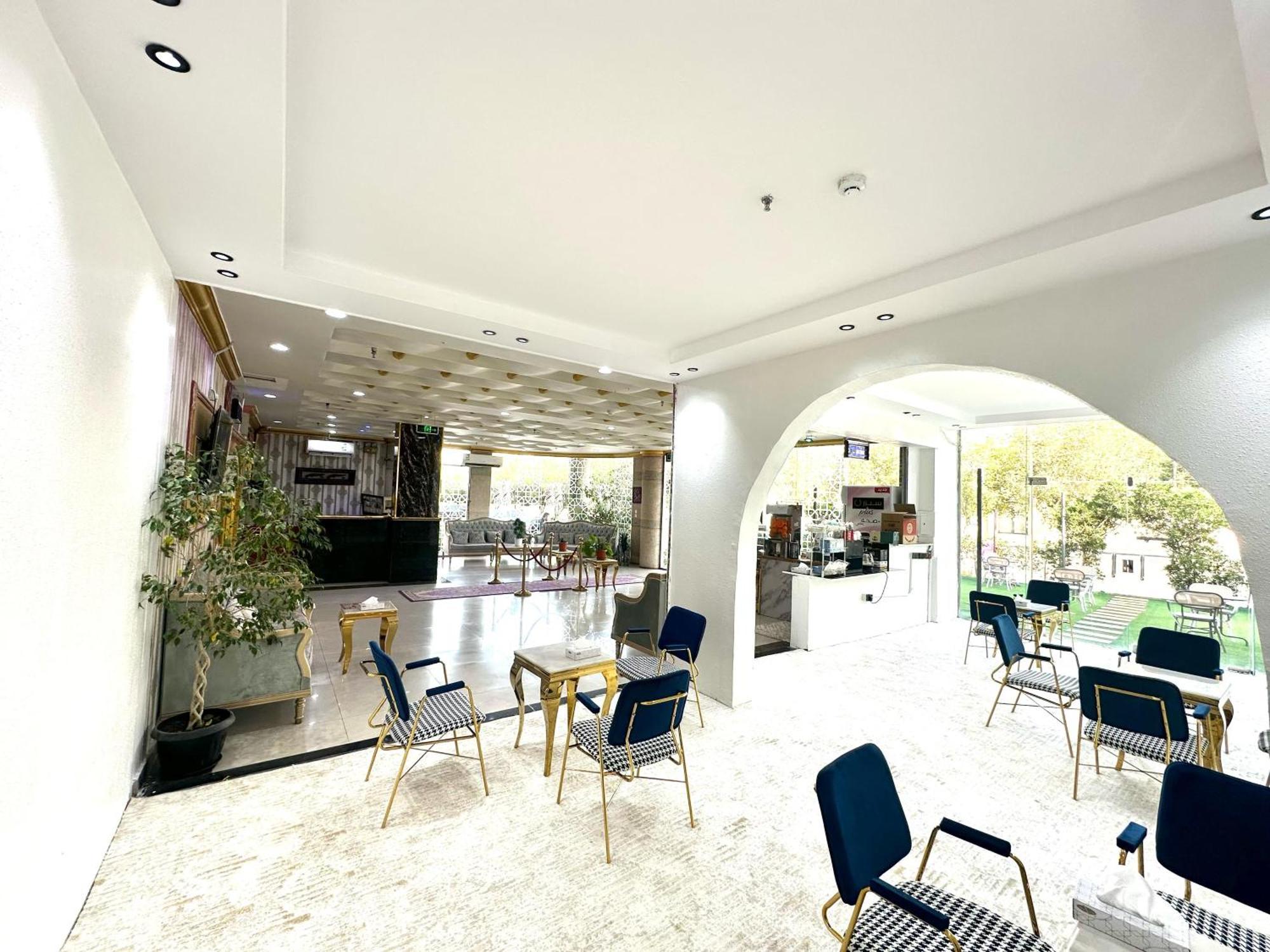 Golden Quba 1 Aparthotel Riyadh Bagian luar foto